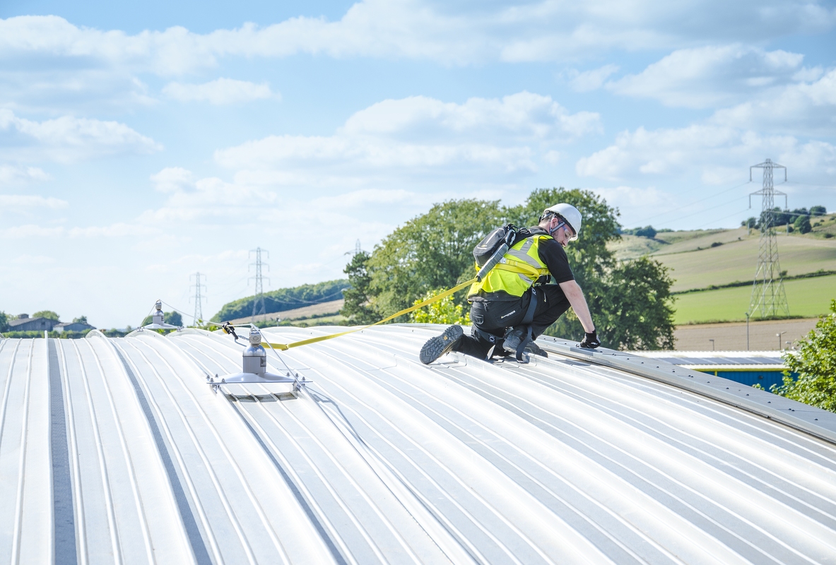 Lignes de vie avec Potelets Latchways Constant Force®